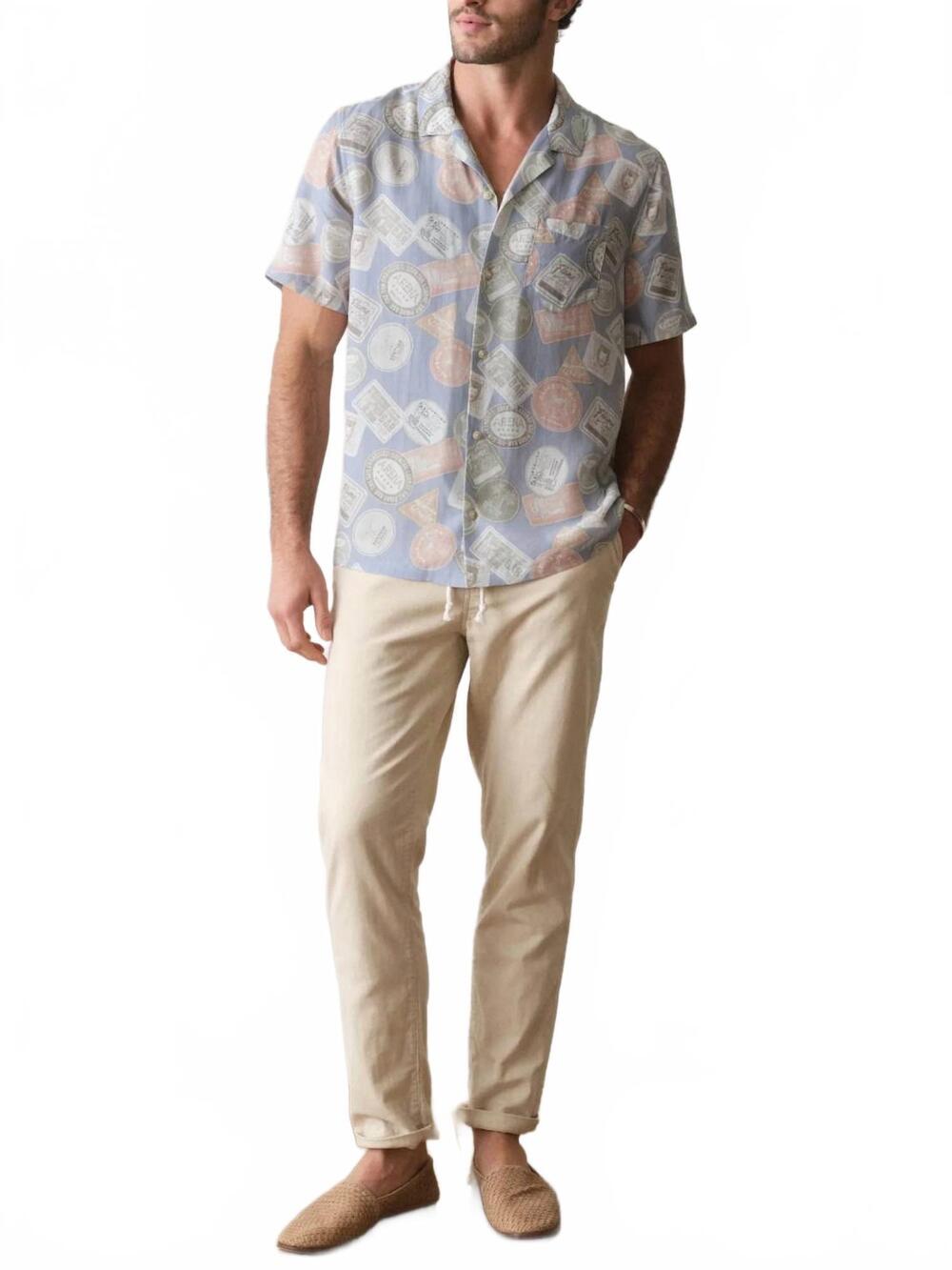 NEW MARINE LAYER sam short sleeve resort shirt in blue coaster print